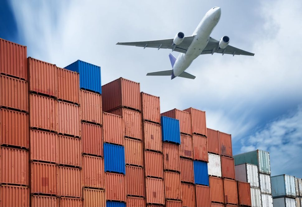 air transport dangerous goods hazardous materials dgd transport 970x667